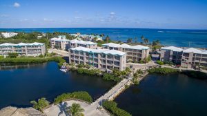 Long Term Rentals Waterfront Condos & Villas WhatsApp +501-610-2731