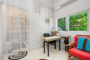 FEATHERS Guesthouse – on 4 Parcels – Great OPPORTUNITY with Financing