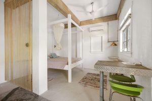 FEATHERS Guesthouse – on 4 Parcels – Great OPPORTUNITY with Financing