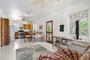 FEATHERS Guesthouse – on 4 Parcels – Great OPPORTUNITY with Financing