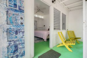 FEATHERS Guesthouse – on 4 Parcels – Great OPPORTUNITY with Financing