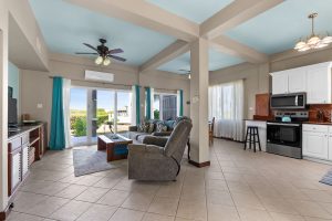 Waterfront Condo 2B2B +1200 Sq Ft $319,000