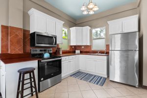 Waterfront Condo 2B2B +1200 Sq Ft $319,000