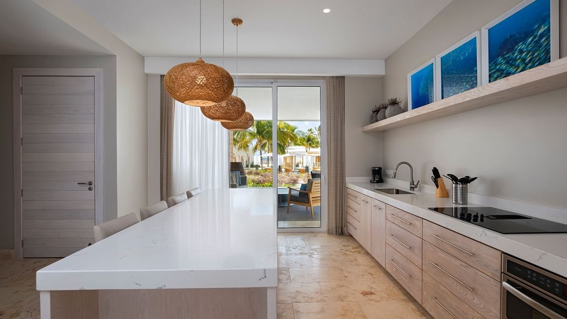Luxury Vista Studio at Alaia Beachfront Resort
