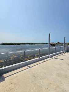 RENT ME ! 3Bed 2.5 Bath NEW Water Front Villa +501.610.2731 WhatsApp