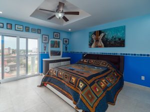 Coconuts Blue at Coconuts Caribe