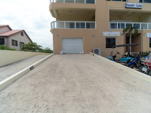 Coconuts Blue at Coconuts Caribe