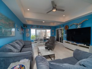 Coconuts Blue at Coconuts Caribe