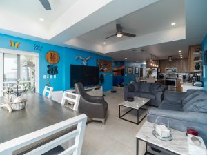 Coconuts Blue at Coconuts Caribe