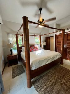 Spacious 1 Bedroom Condo Minutes from Secret Beach! WhatsApp +501.610.2731