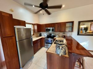 Spacious 1 Bedroom Condo Minutes from Secret Beach! WhatsApp +501.610.2731