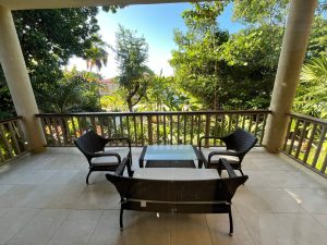 Spacious 1 Bedroom Condo Minutes from Secret Beach! WhatsApp +501.610.2731