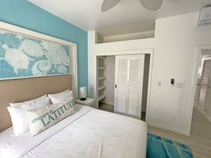 102 – 2 Bed Oceanfront – REEF HAVEN  Beach Resort Belize Condo