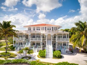 Luxury Oceanfront Suite 2B2B @ REEF HAVEN! Priced to Sell at ONLY $430,000!!!