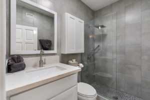 Modern Waterfront Villa 3B-2B – with Complete Remodel!