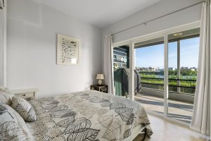 Modern Waterfront Villa 3B-2B – with Complete Remodel!