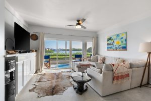 Modern Waterfront Villa 3B-2B – with Complete Remodel!