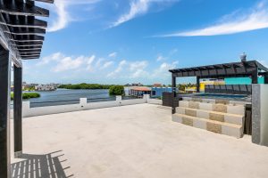 Modern Waterfront Villa 3B-2B – with Complete Remodel!