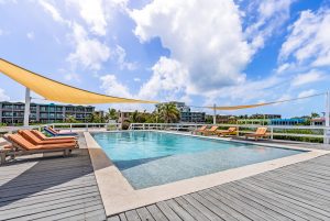 Modern Waterfront Villa 3B-2B – with Complete Remodel!