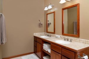 Ocean View Condo at Residences Barrier Reef $549,000 and Optional Garage!