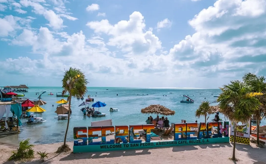 West Caye Secret Beach Lots- 4 Lots available All Together or Separately- Call/Whatsapp +501-613-9882