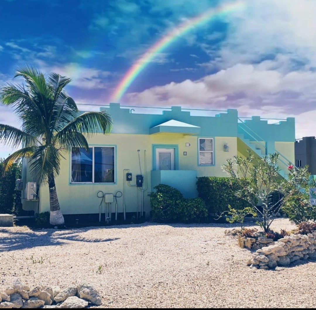 SOLD 3B 2B Waterfront