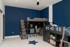 Sea Breeze at Eden Bay