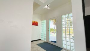 Waterfront Home 3Bed & 2Bath SOLD