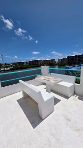 Waterfront Home 2B-1.5B Financing Available! or Rent Me!!