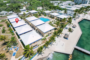 Royal Palms Condo – 2 Bed 1 Bath