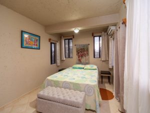 SOLD! Peninsula Point Guest House