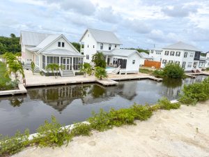 Mahogany Bay Village – Canalfront Keeping Suites