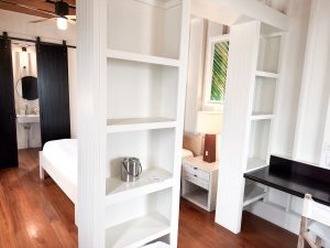 Mahogany Bay Village – Canalfront Keeping Suites