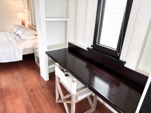 Mahogany Bay Village – Canalfront Keeping Suites