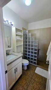 Beautifully Renovated 3-Bedroom Waterfront Home Minutes from San Pedro!