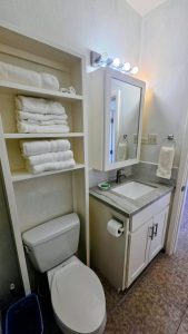 Beautifully Renovated 3-Bedroom Waterfront Home Minutes from San Pedro!